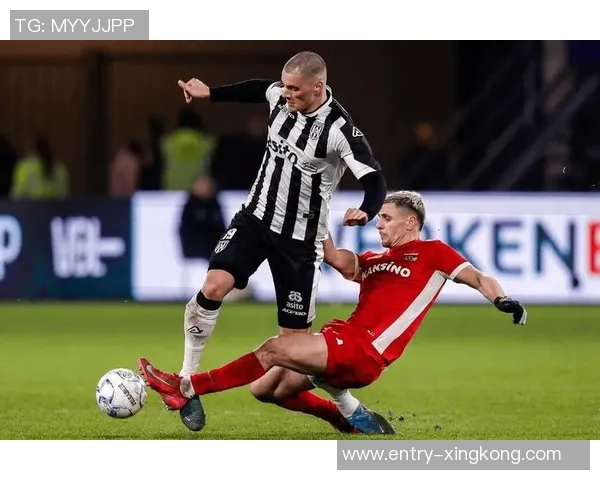 阿尔克马与赫拉克勒斯激战正酣比分揭晓精彩瞬间回顾 阿尔克马与赫拉克勒斯激战正酣比分揭晓精彩瞬间回顾